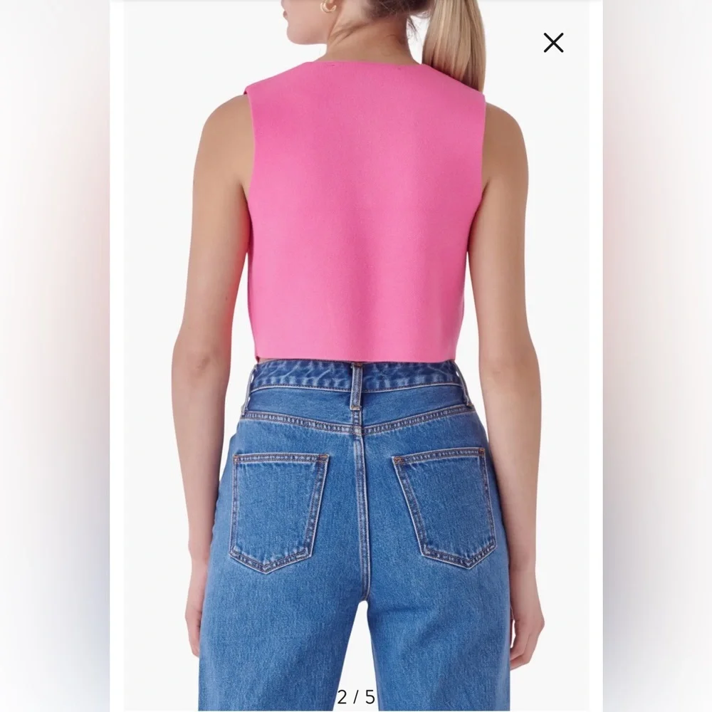 NWT $70 ENDLESS ROSE PINK
SWEATER VEST TOP Women’s size small - Picture 3 of 5